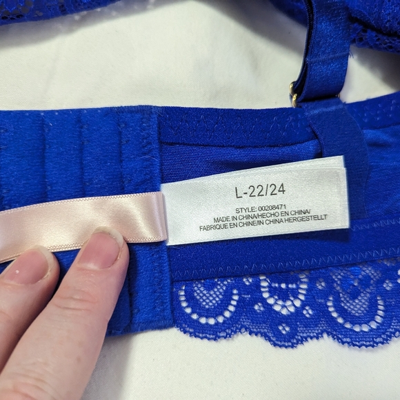 Women's Wireless Racerback Bra - Picture 2 of 4